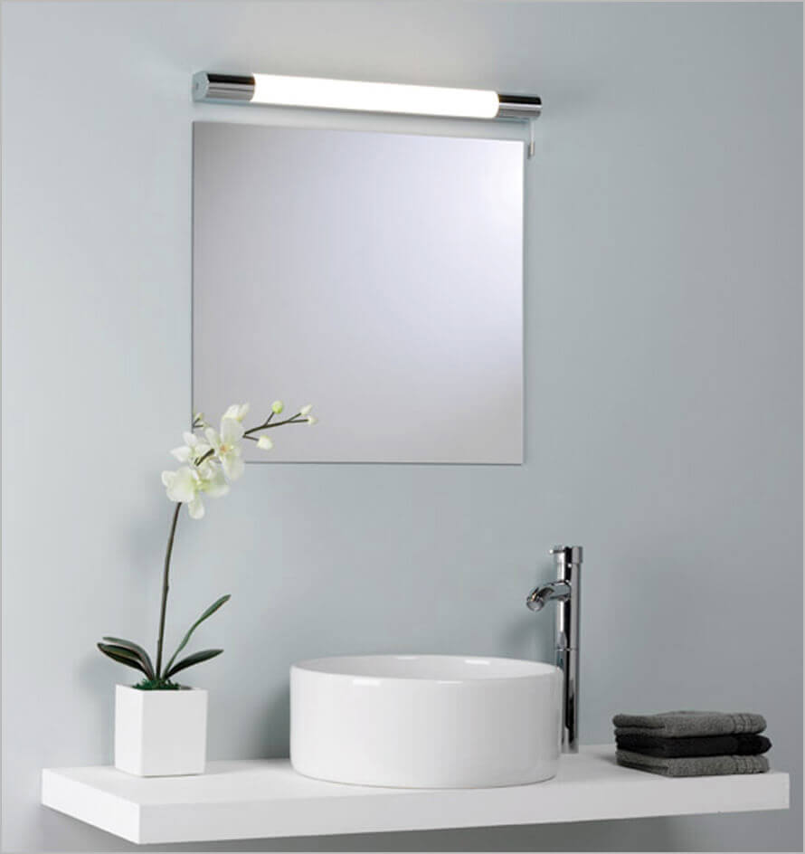 Đèn tuýp led dùng cho nhà tắm rất thích hợp